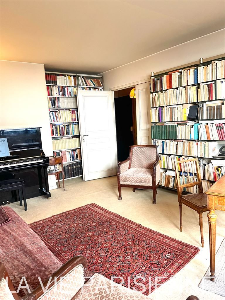 appartement 2 pièces en vente sur PARIS (75015)