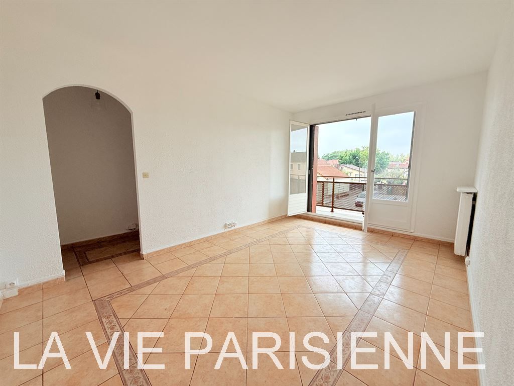 appartement 3 pièces en vente sur STAINS (93240)
