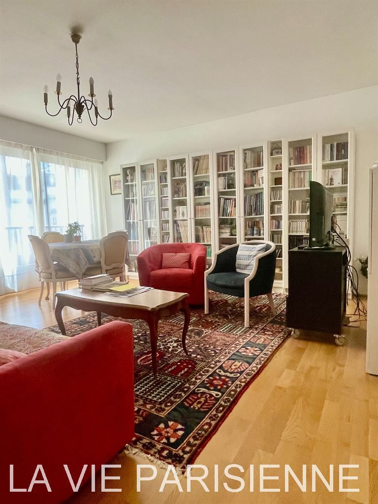 appartement 2 pièces en vente sur PARIS (75015)