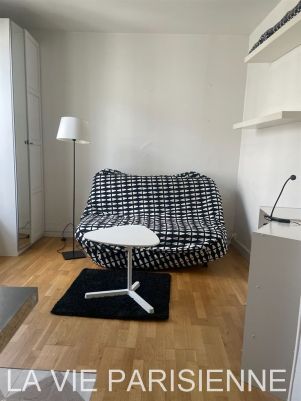 studio en location sur PARIS (75009)