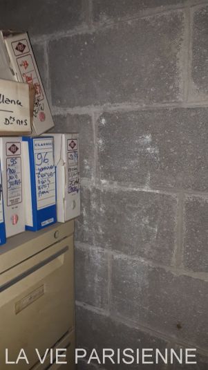 box en vente sur PARIS (75014)