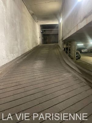 parking en location sur PARIS (75015)
