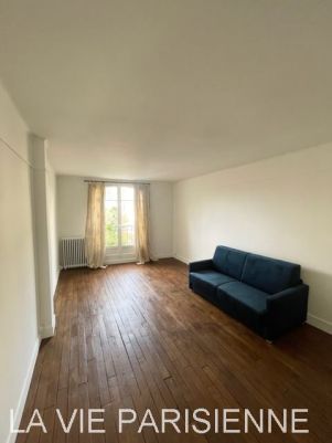 studio en location sur PARIS (75015)
